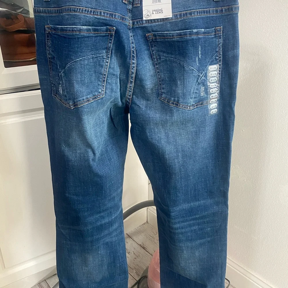 Jeans - Picture 5 of 6